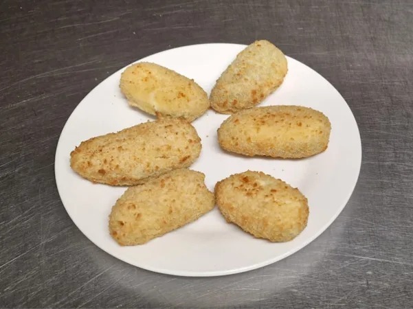 Jalapeno Cream Cheese Poppers 6 Pcs